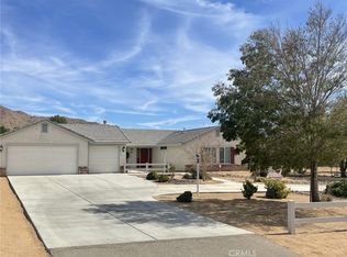 17133 Candlewood Rd, Apple Valley, CA 92307