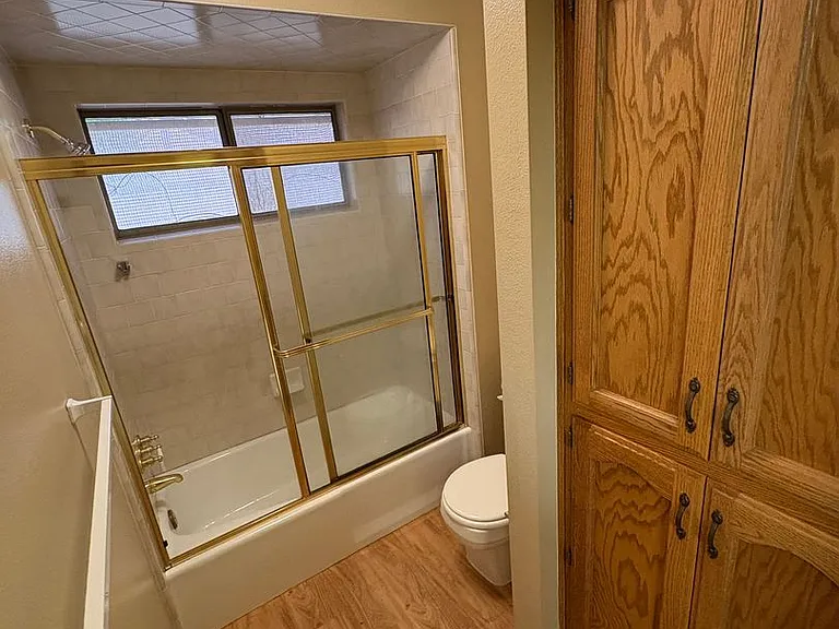605 E Babcock Ave — Photo 16