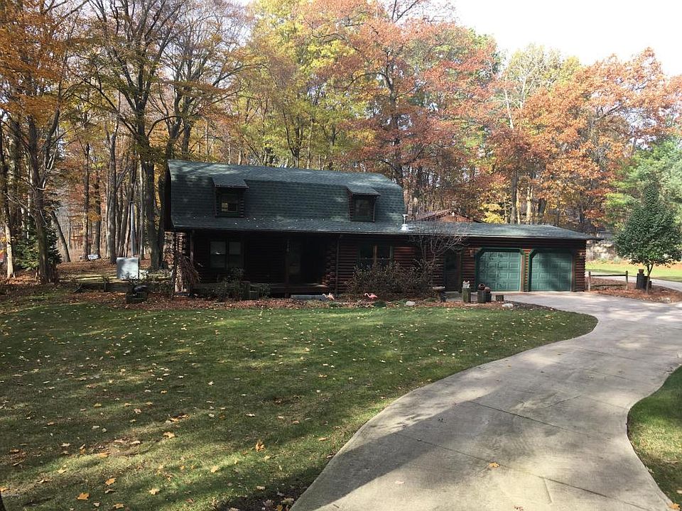 1st image of 714 144th Ave