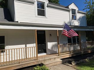 16919 Chillicothe Rd, Chagrin Falls, OH 44023
