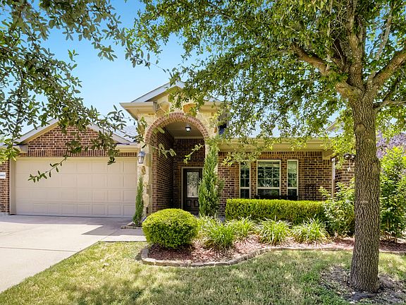 2nd image of 4003 Red Rock Dr