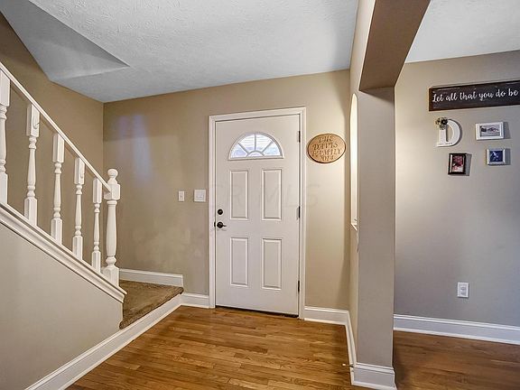 3rd image of 2031 Candleberry Dr