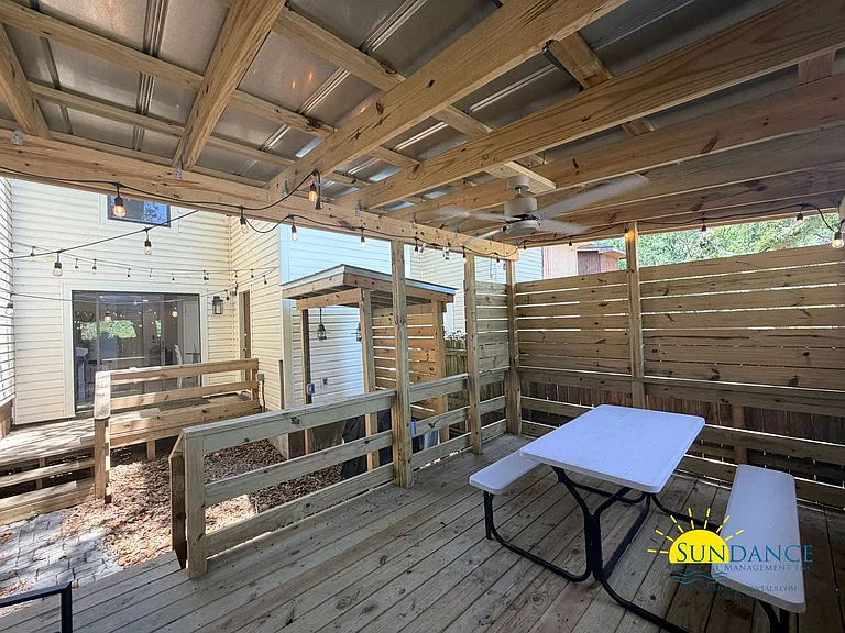 216 1st St SE #C — Photo 23