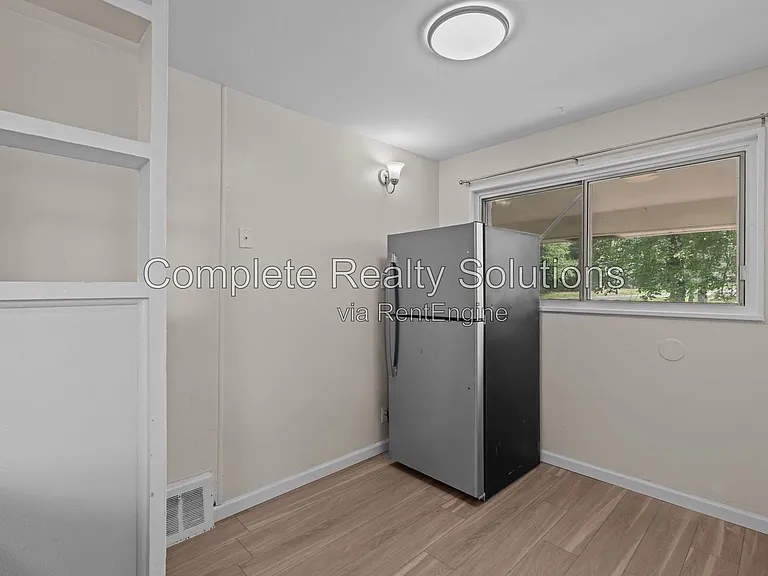 5661 Bermuda Dr — Photo 16