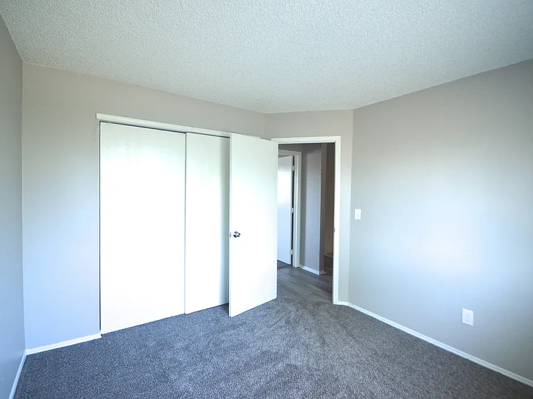 Highline Village Townhomes — Photo 11