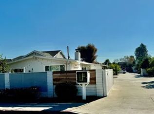 2472 Elden Ave, Costa Mesa, CA 92627