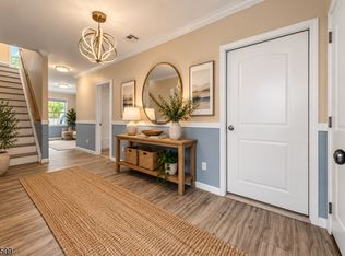 1034 William St #B, Elizabeth, NJ 07201