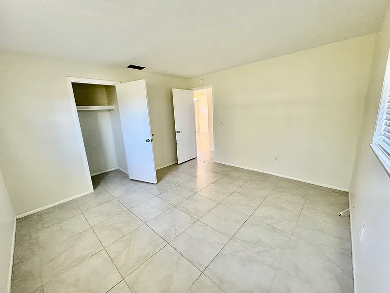 2941 Renee Ct — Photo 7