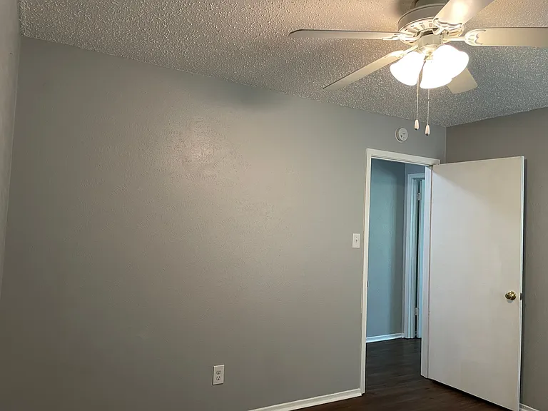 4326 Segura Ct N #MAIN — Photo 11