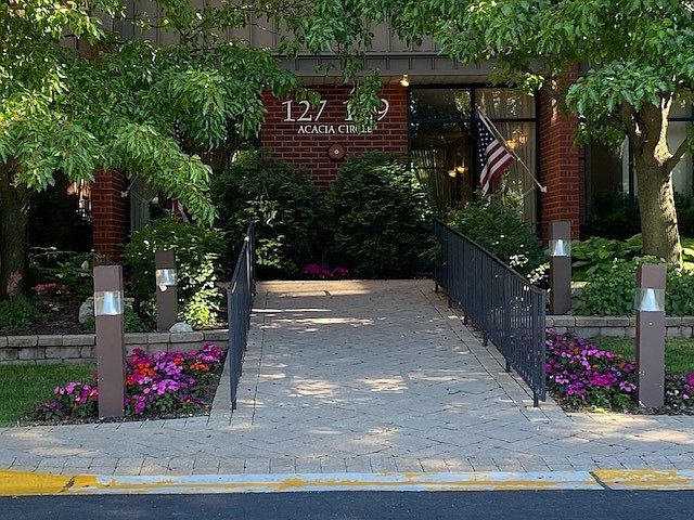 2nd image of 127 Acacia Dr #407