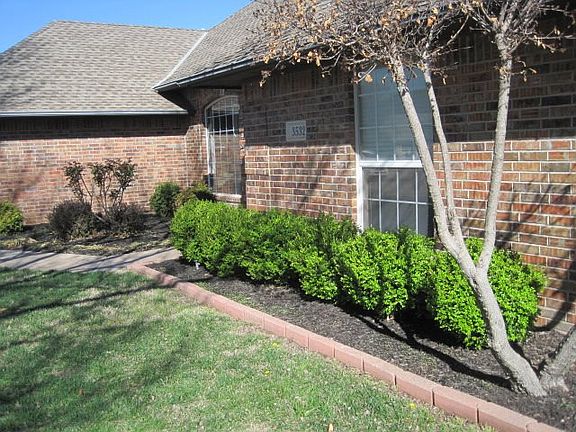 4th image of 3532 N Lake Ln