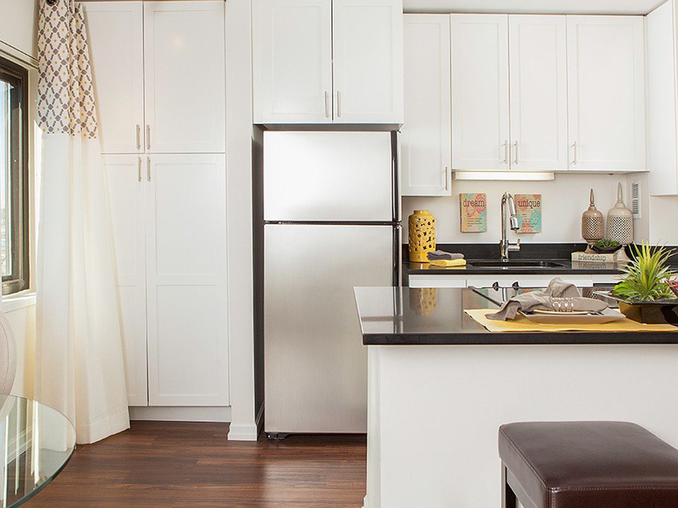 Light and bright kitchens with custom cabinets