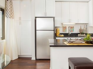 500 Wall St APT 322, Seattle, WA 98121