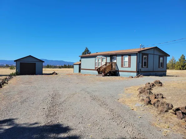 7221 Frontier Dr, Montague, CA 96064