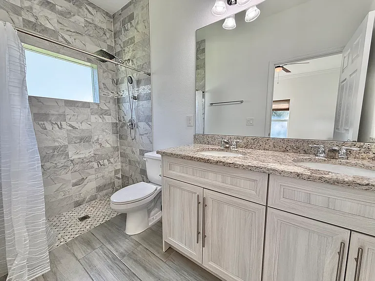 15 Farnell Ln #B — Photo 11