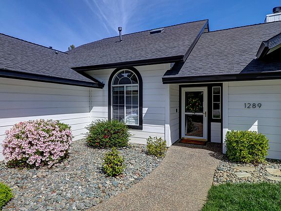 4th image of 1289 River Ridge Dr