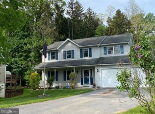 439 Acer Dr, Blandon, PA 19510