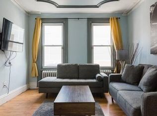 1722 Reed St, Philadelphia, PA 19146