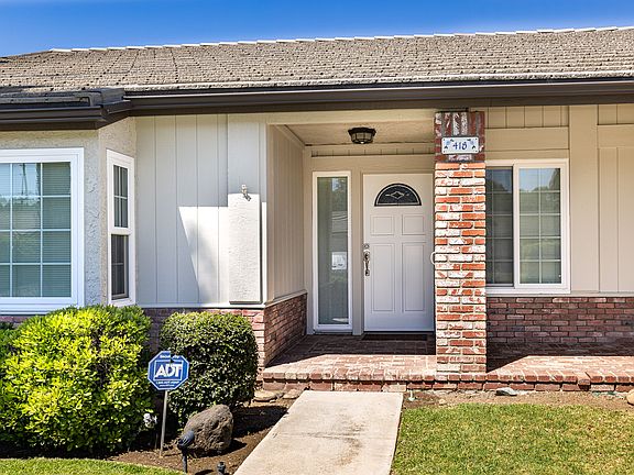 3rd image of 418 Ramble Ridge Dr