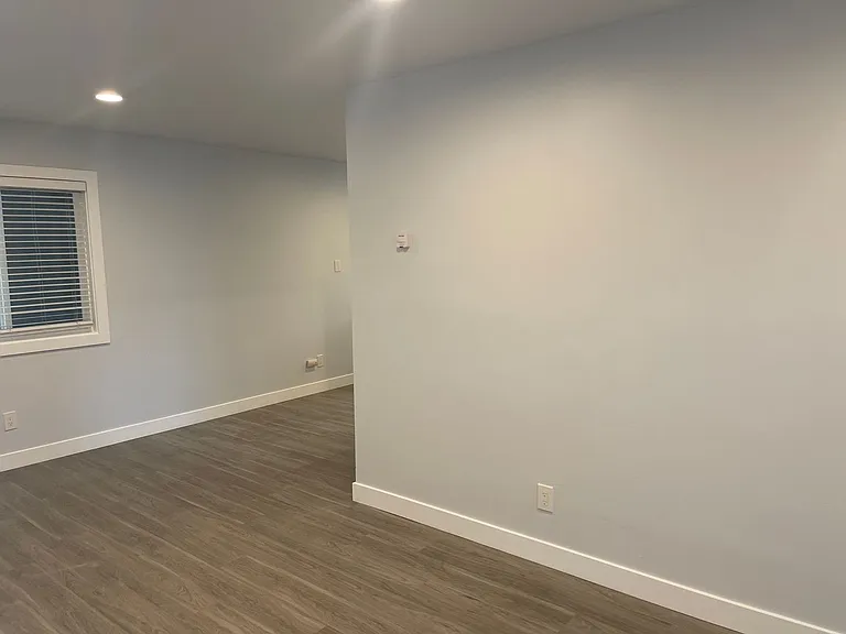 500 N Clementine St — Photo 16