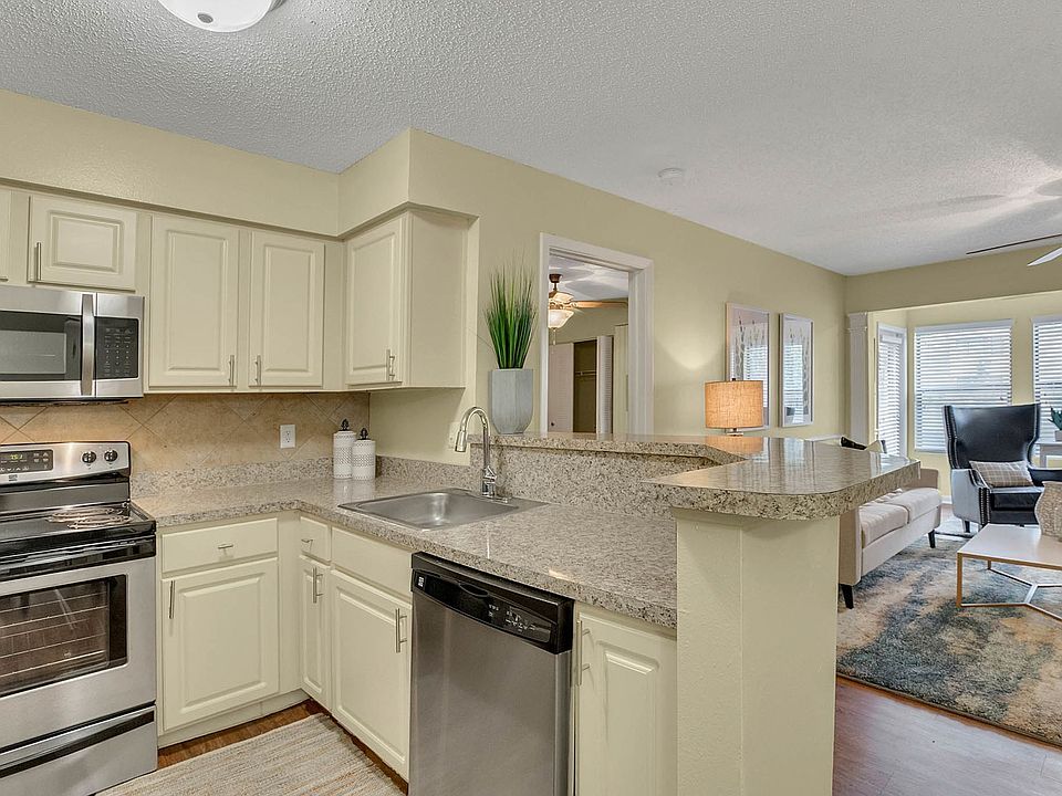 1st image of 4949 Marbrisa Dr APT 812