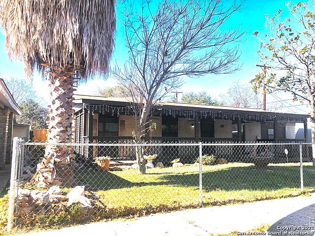 1st image of 8111 Oppenheimer Ave