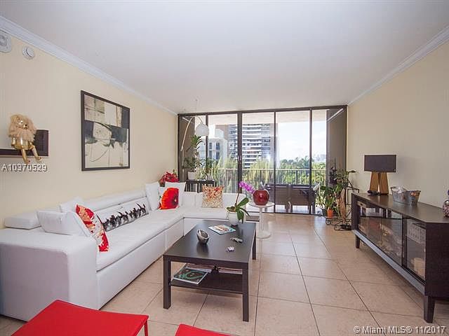 1st image of 780 NE 69th St APT 507