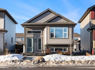 9211 Cooper Cres SW, Edmonton, AB T6W 3L1