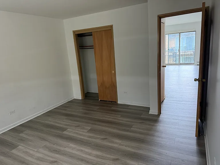 7318 Oakwood Ave #6 — Photo 6