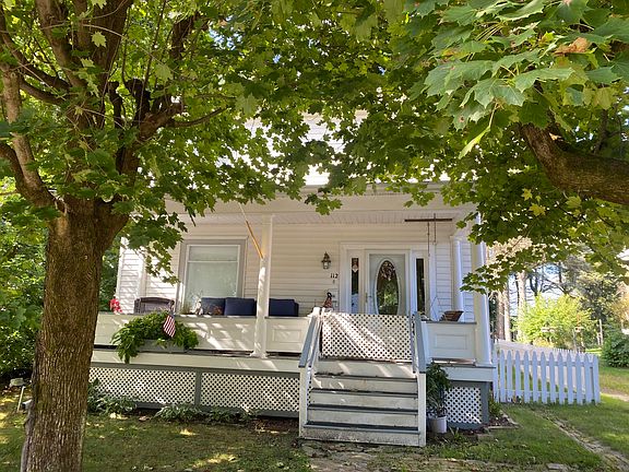 2nd image of 112 Fairview Ave