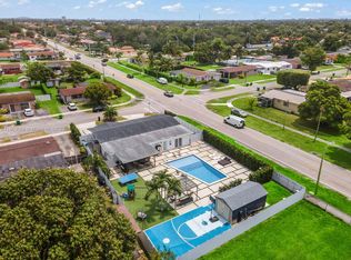 10202 SW 33rd St, Miami, FL 33165