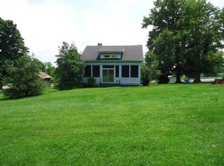 682 Copperhead Rd, Paint Lick, KY 40461