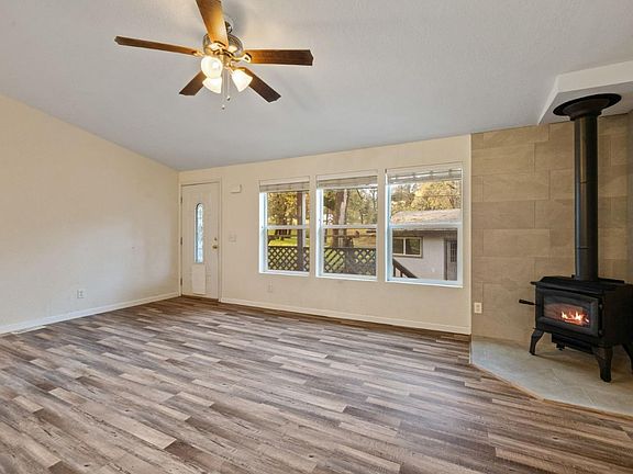 5th image of 19307 Ferretti Rd