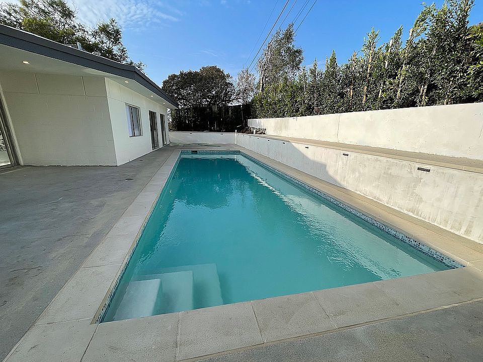 2nd image of 2227 Maricopa Dr