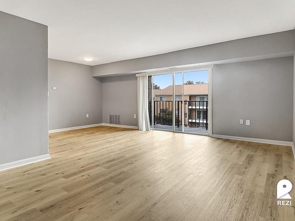 2nd image of 6507 Hil Mar Dr APT 103