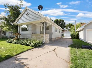 215 E Spring St, Appleton, WI 54911
