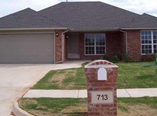 713 McConnel, Yukon, OK 73099