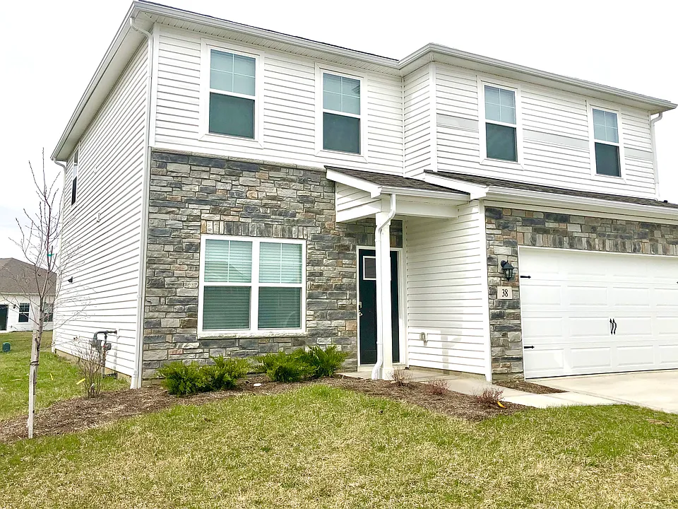 38 Sunbeam Ct