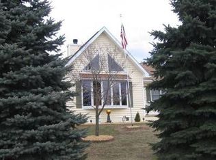 129 Meadowdale Dr, Stuarts Draft, VA 24477