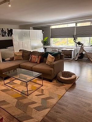 1st image of 400 Central Park W APT 1Y