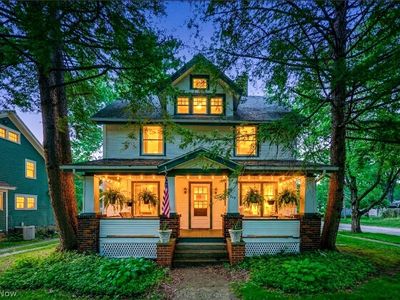 748 E Main St, Ravenna, OH, 44266