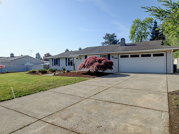 4th image of 8605 NE 59th Cir