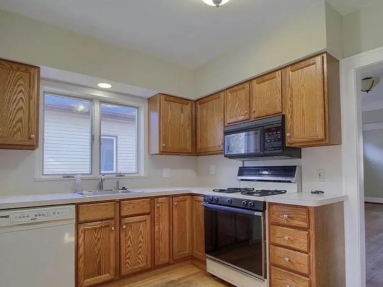1595 Anita Ave #1 — Photo 7