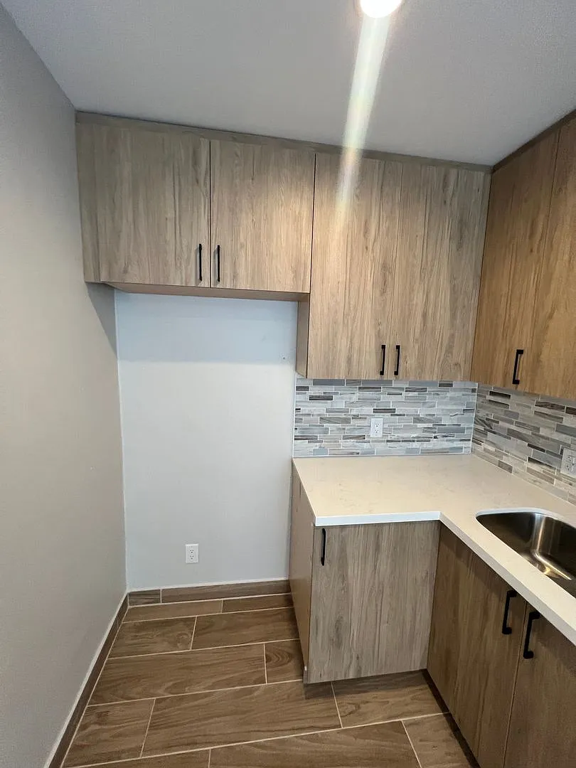 Cohasset Luxury Apartments LLC — Photo 4