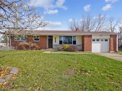 2238 N Warson Rd, Saint Louis, MO, 63114