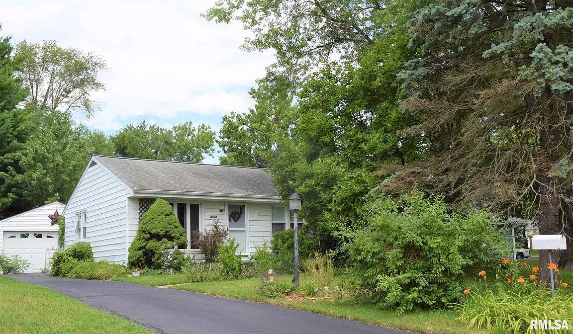 2123 W Cindy Ln photo 1