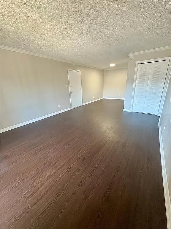2 bed, 2.0 bath, 984 sqft, $1,400 — Photo 4
