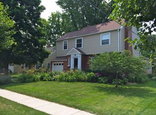 13 Oxford Pl, Madison, WI 53704