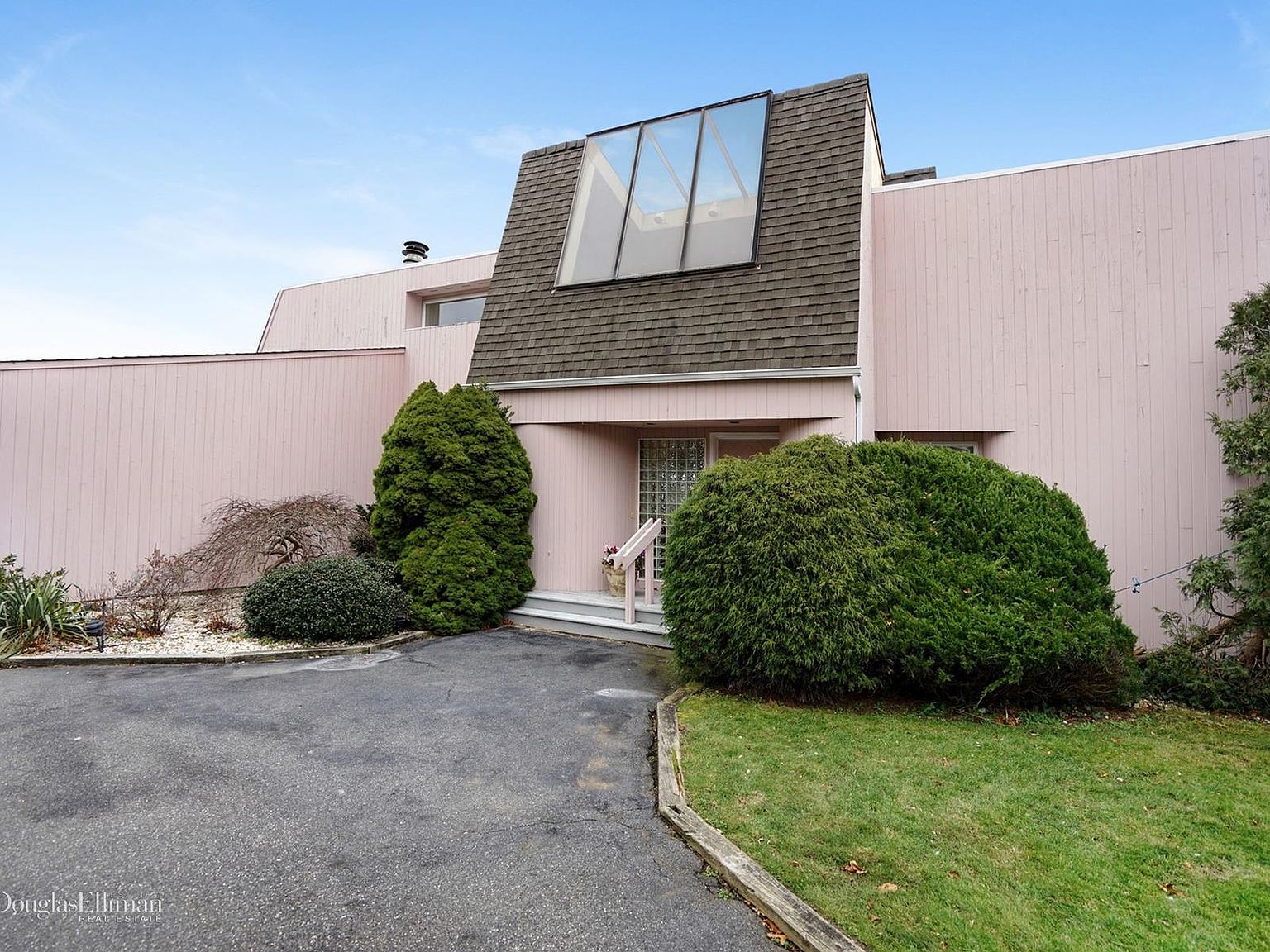 17 Romana Dr, Hampton Bays, NY 11946 Zillow