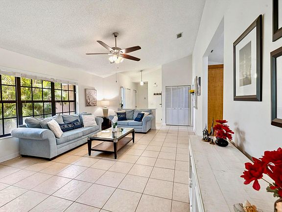 4th image of 5062 Ouachita Drive